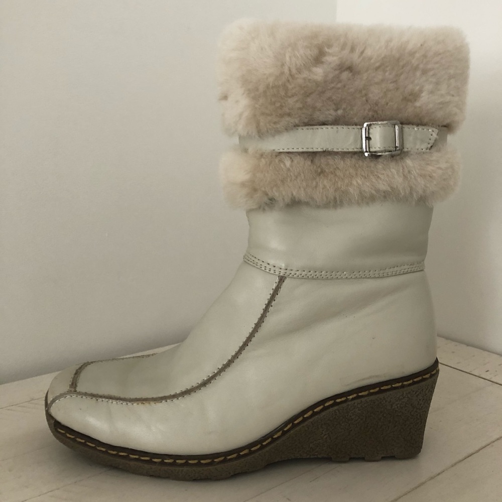 Wedged Winter Boots with Fur
